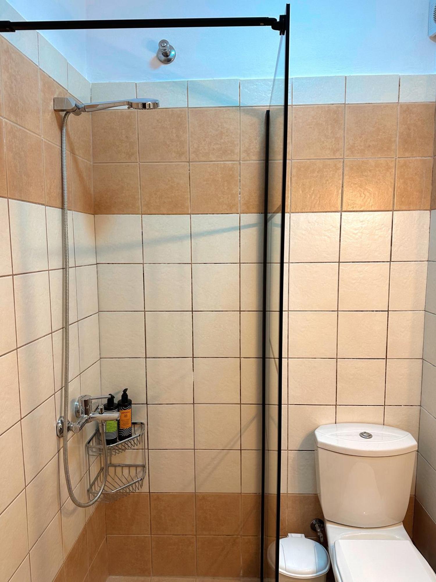 Diara Apartment Nea Iraklia Exterior foto