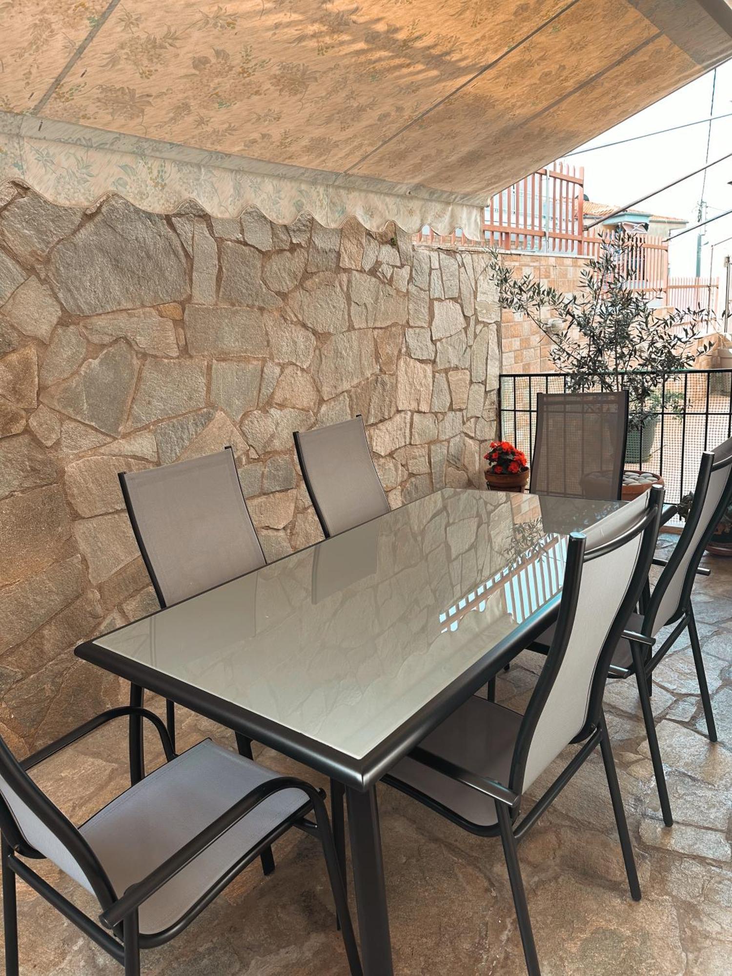 Diara Apartment Nea Iraklia Exterior foto